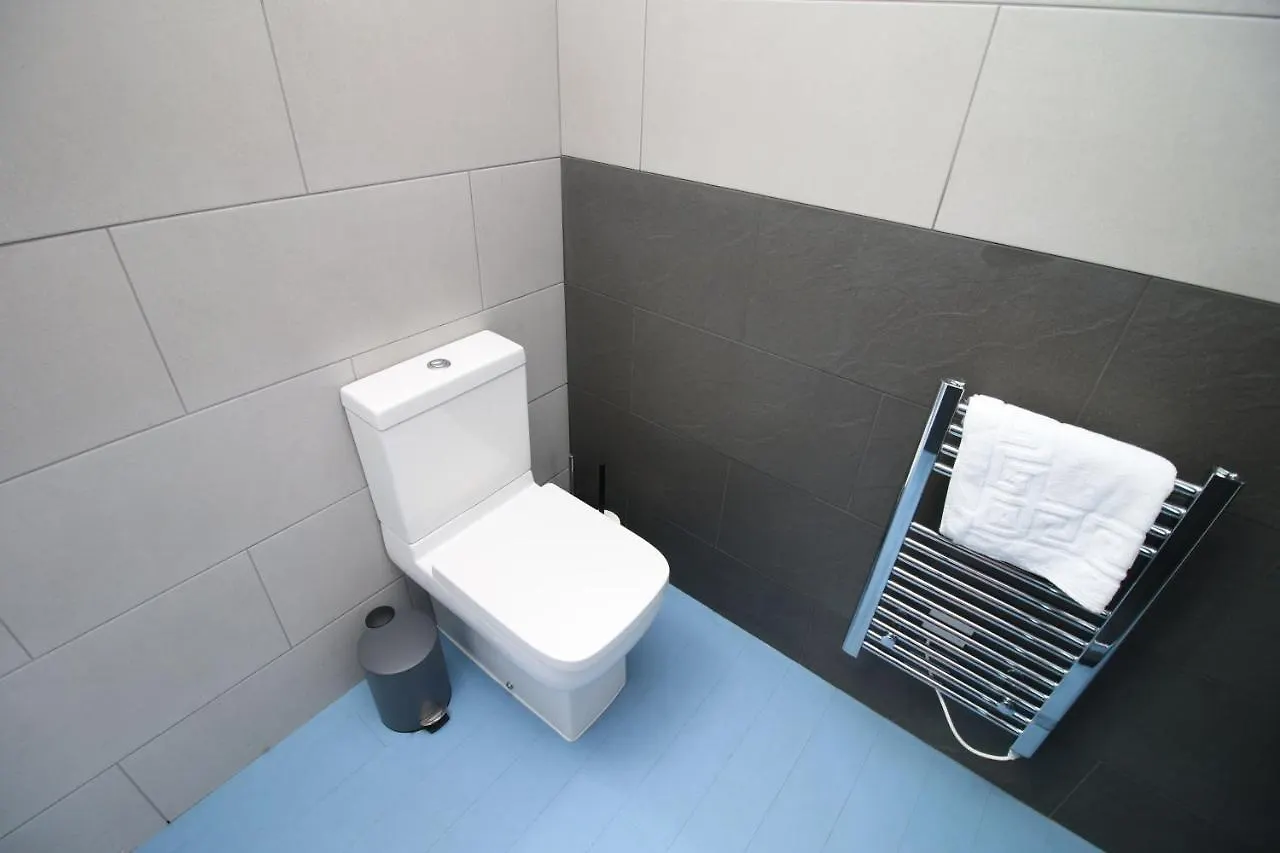The Coach House - Free Private Parking - By Property Promise Cardiff